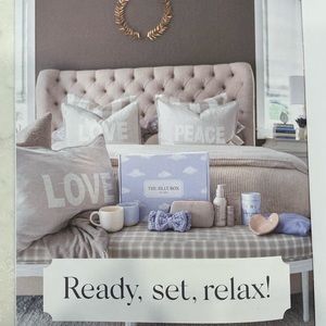 PomPom at Home for the Jilly Box. Brand new, never opened. Standard size 20 x 27